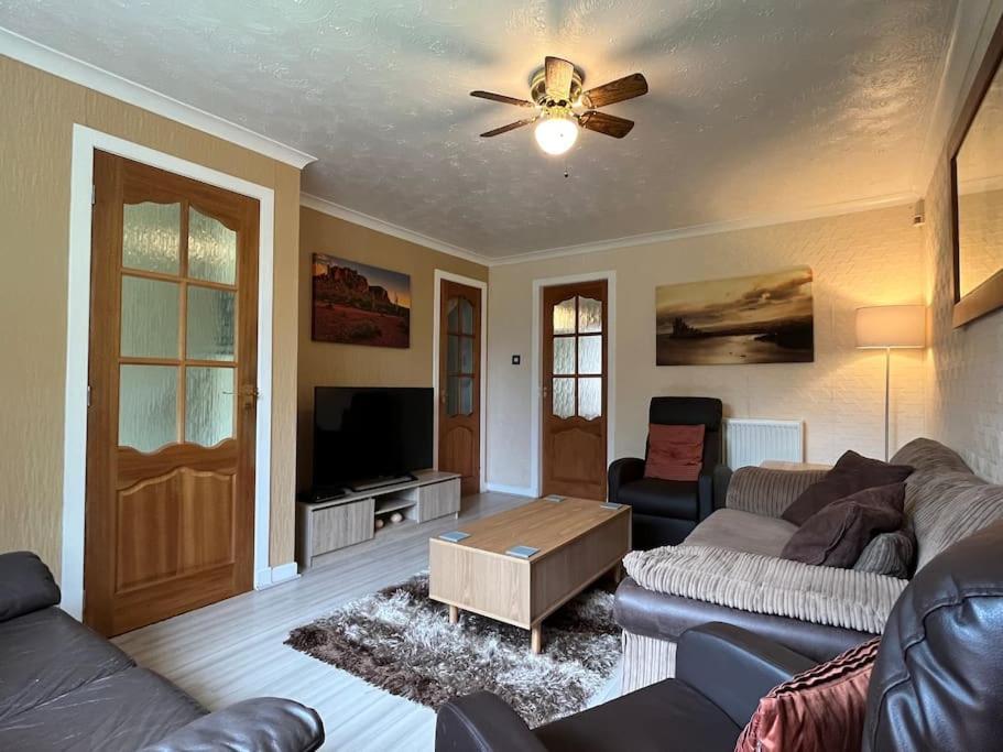 Spacious Home Near Glasgow Green المظهر الخارجي الصورة